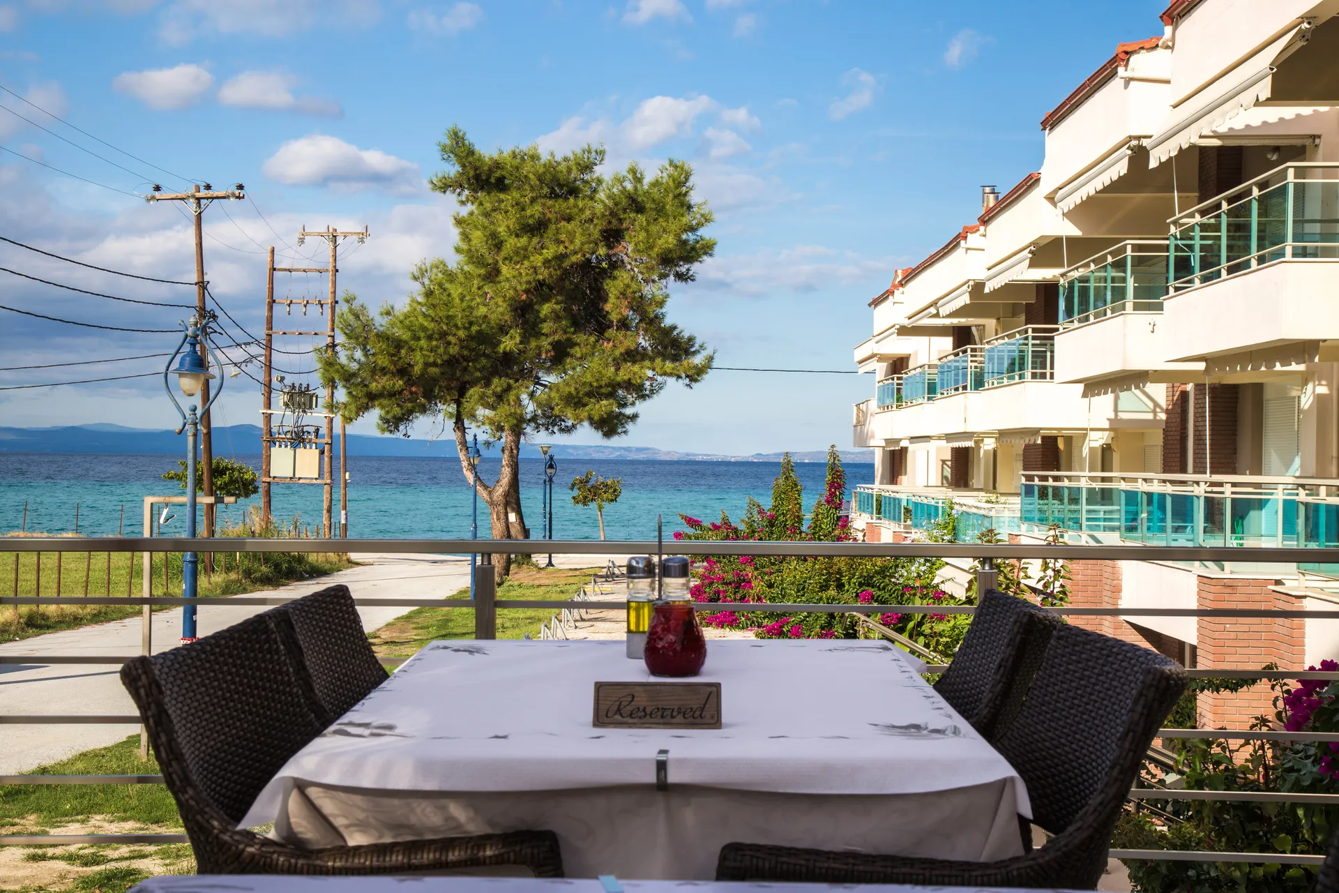 Tiara Holidays - Hotel Dionysos - pogled na more iz restorana